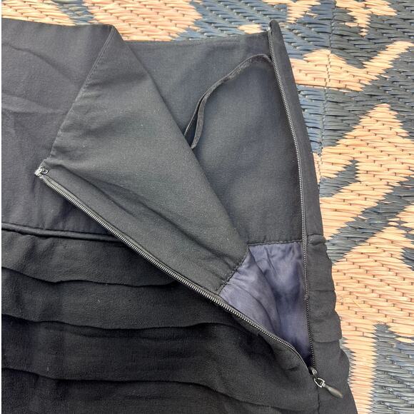 Reiss | NWT Grace Pleated Ruffle Tiered 100% Silk Skirt Black Size US 2 - Picture 7 of 9